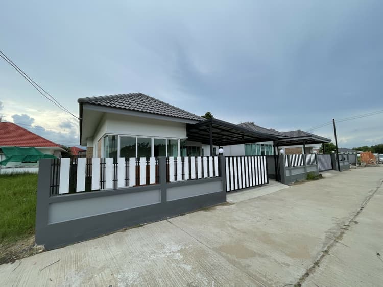 บ้านแสนสุข main view