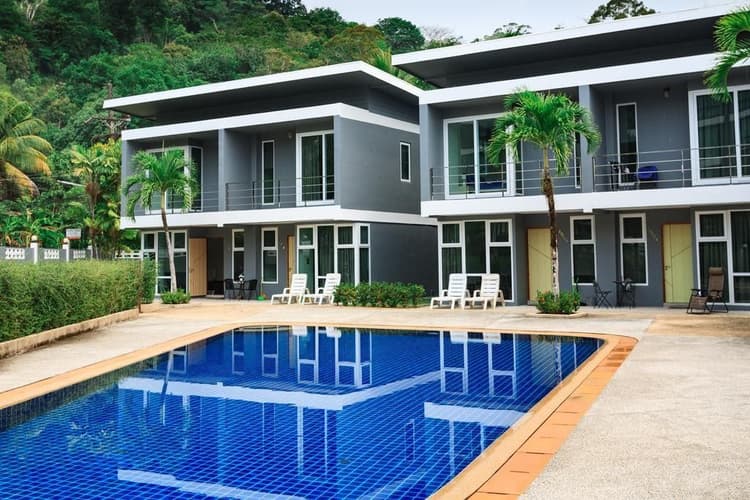 กมลา ลอดจ์จิง main view