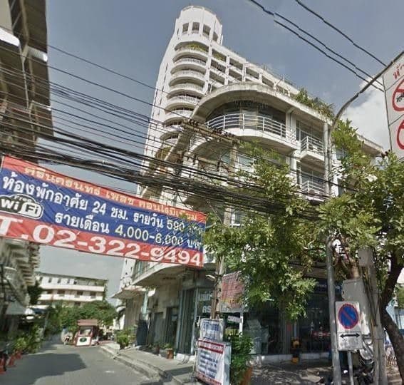 ศรีนครินทร์คอนโดมิเนียม main view