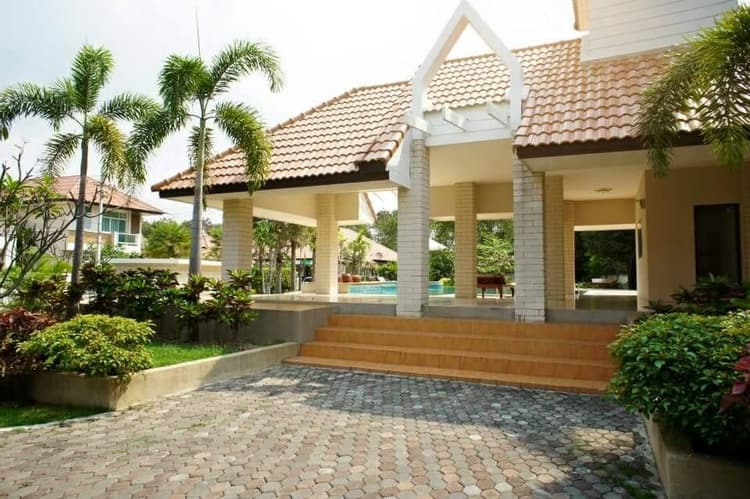 ที.ดับบลิว.ปาล์มรีสอร์ท พัทยา main view