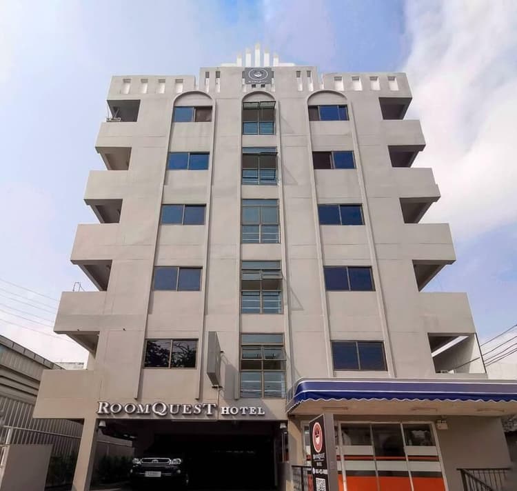 รูมเควสท์ รัชดา เอ็ม อาร์ ที สุทธิสาร main view