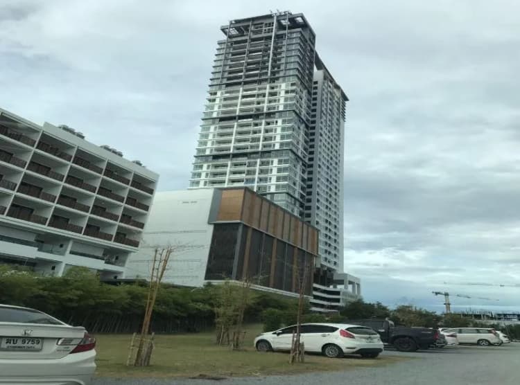 วีรันดา เรสซิเดนซ์ พัทยา main view