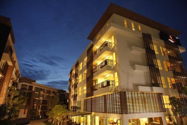 เดอะ คริส คอนโดมิเนียม main view