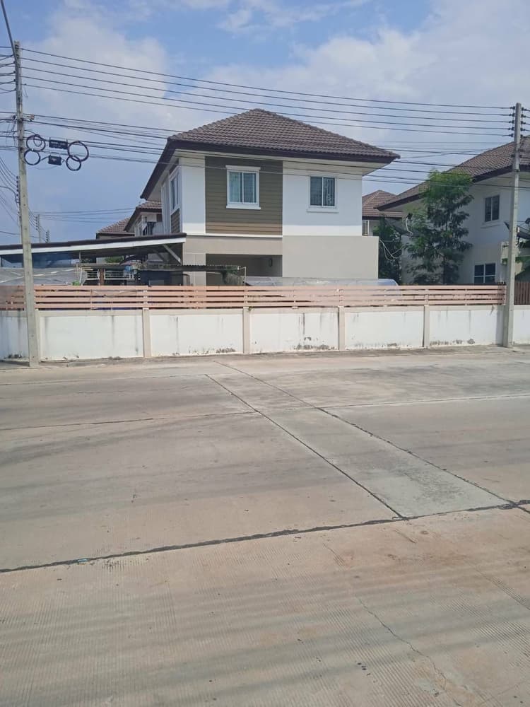 บ้านสุขุมวิทไลท์ main view