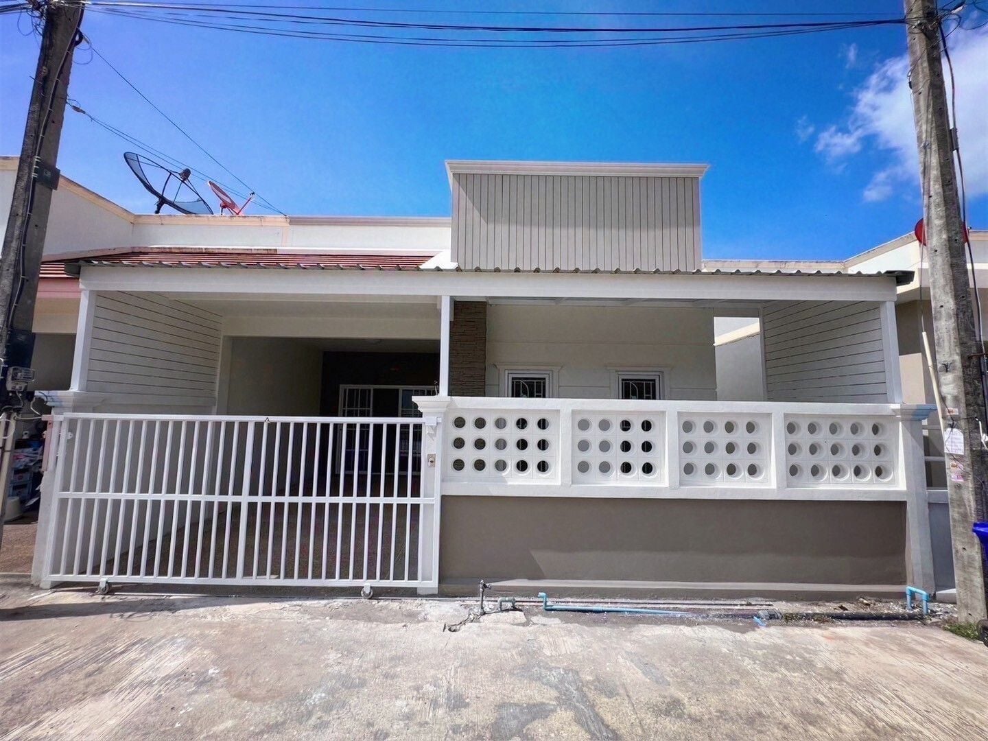 ชื่อโครงการ บ้านทรงคุณ นาบอน