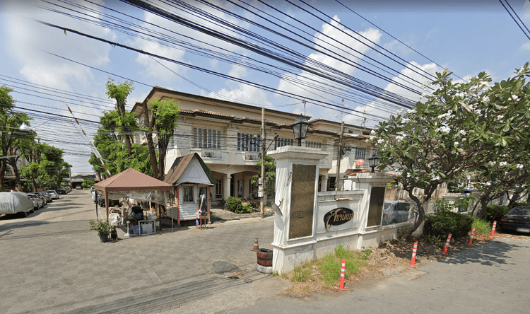 หมู่บ้านสรานนท์ main view