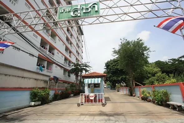 หมู่บ้านสุชา เพชรเกษม 112 main view