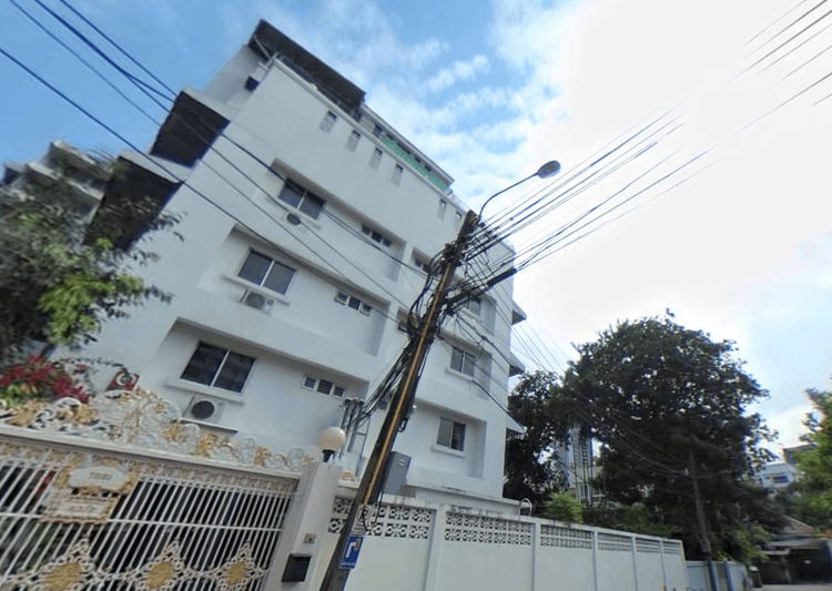 Tiara Mansion main view