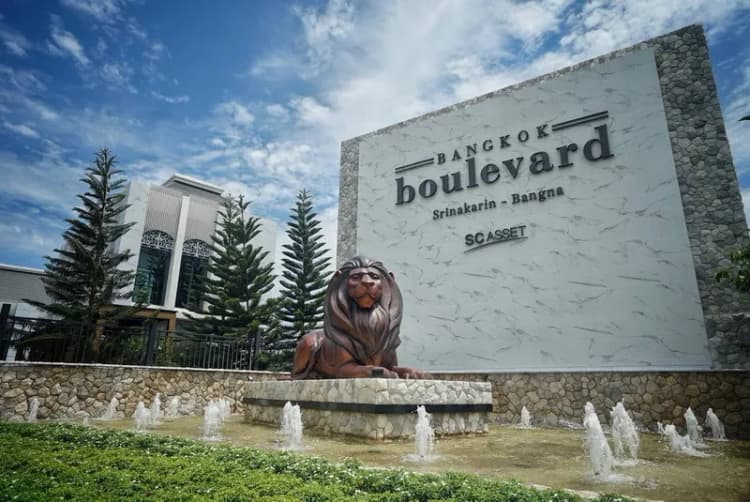 Bangkok Boulevard Bangna-Srinakarin main view