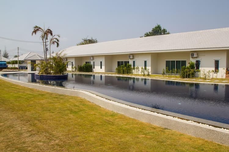 The Gold 2 main view