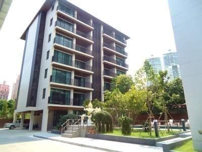 Baan Thippayadej main view