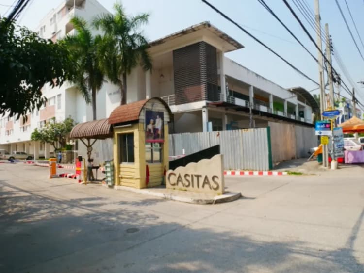 Casitas Condominium main view