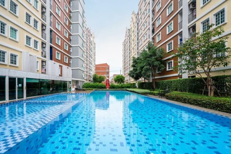 Tulip Square Condo main view