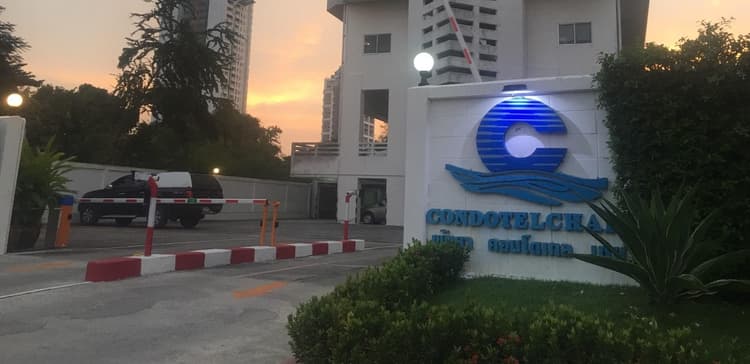 Pattaya Condotel Chain main view
