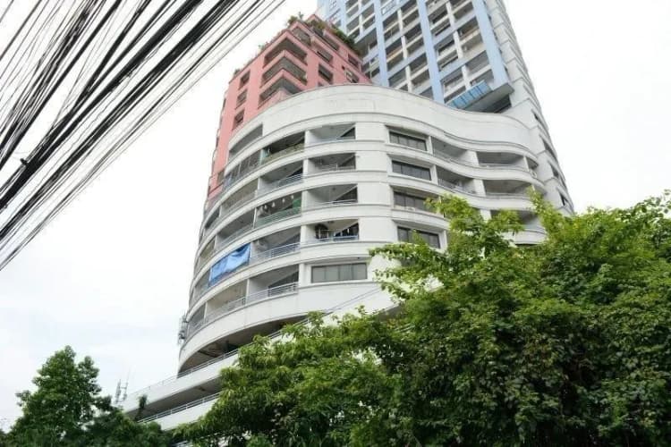 Ratchada Pavilion main view