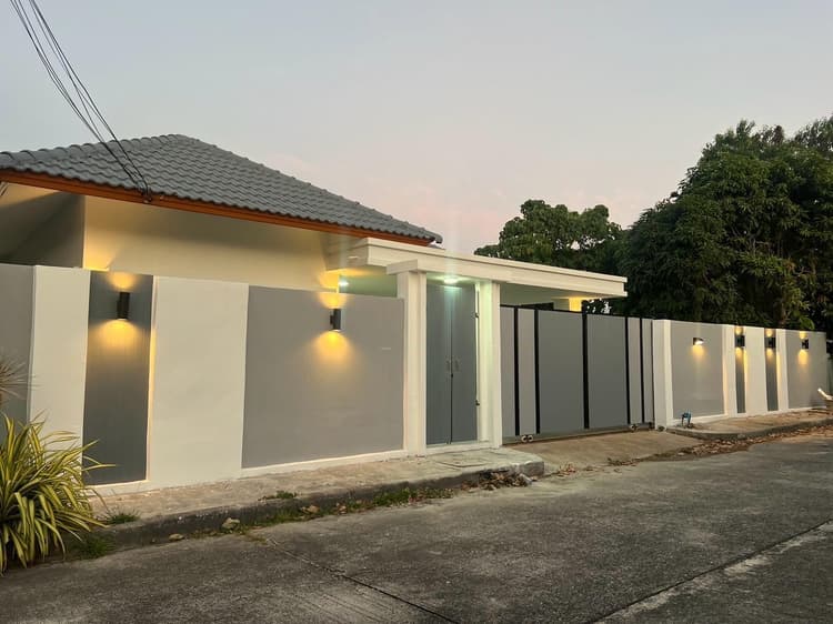 Phuket Thani Village main view