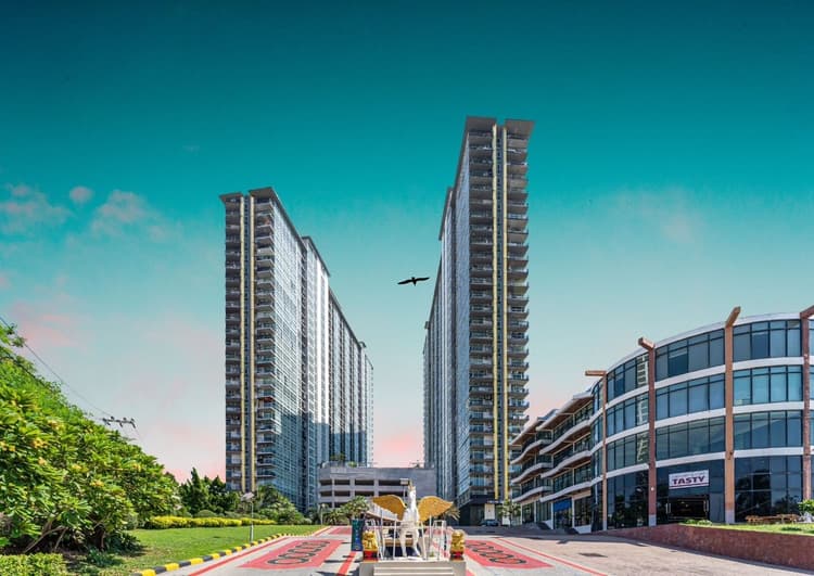 The Twin Tower Jomtien main view