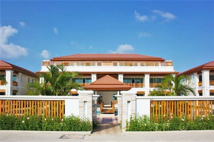 Cherng Lay Villas and Condominium main view