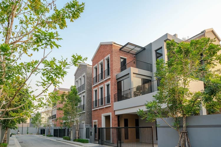 Artale Ekkamai - Ramintra main view