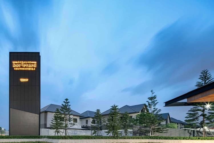 Bangkok Boulevard Chaengwattana 2 main view