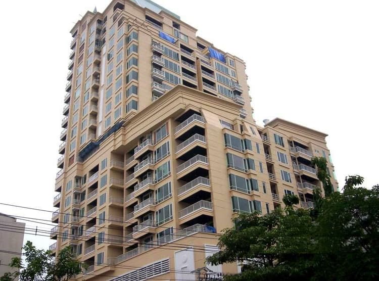 Wilshire Condo main view