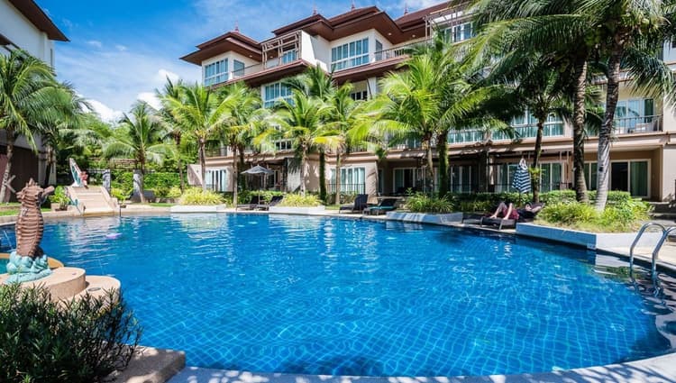 Hotel Coco Phuket Beach main view