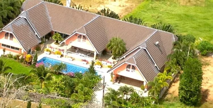 Mission Heights Village main view