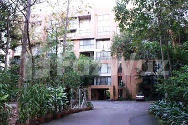 Huen Por Liang Condominium main view