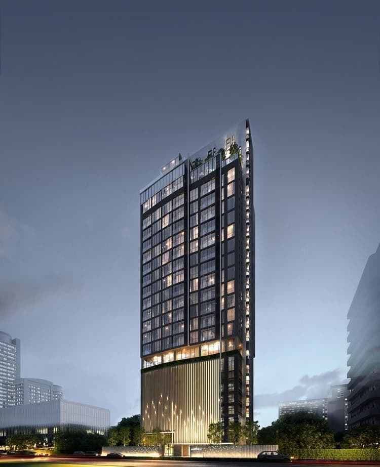 The Monument Sanampao main view