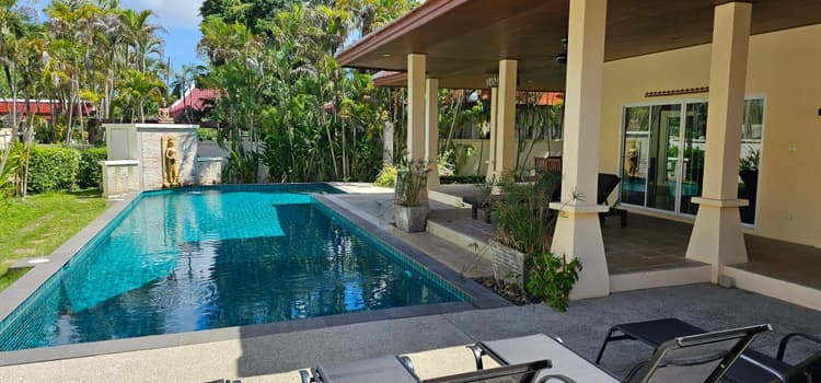 6 Villas Resort Community main view