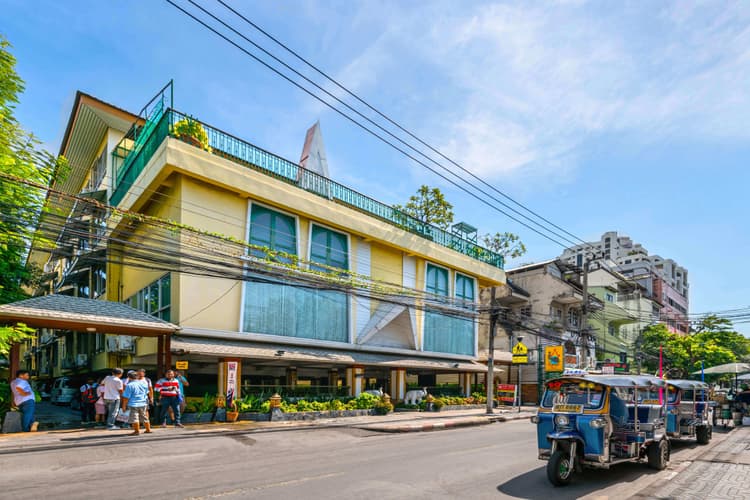 รอยัล ไอวารี่ นานา main view