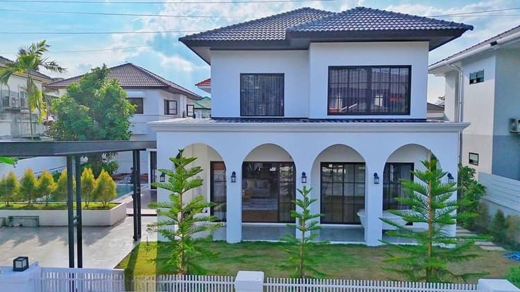 Green Valley Village main view