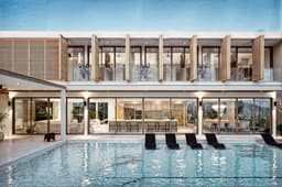 10 Bedroom Villa for sale