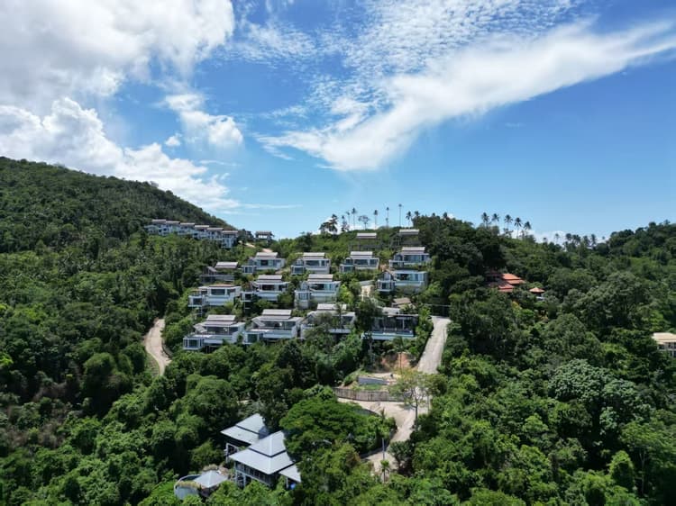 Ariya Season Residences main view