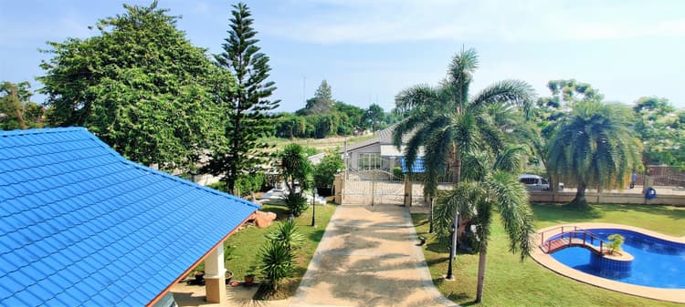 ไทยสวิสเมาน์เท่นวิลเลจ main view