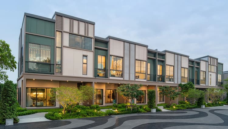 Verve Petchkasem 81 main view