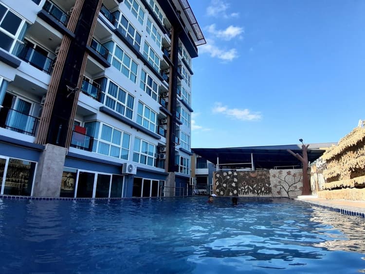 ME Condominium and ME Residence main view