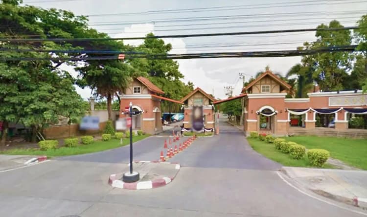 Wararom Phetkasem 81 main view