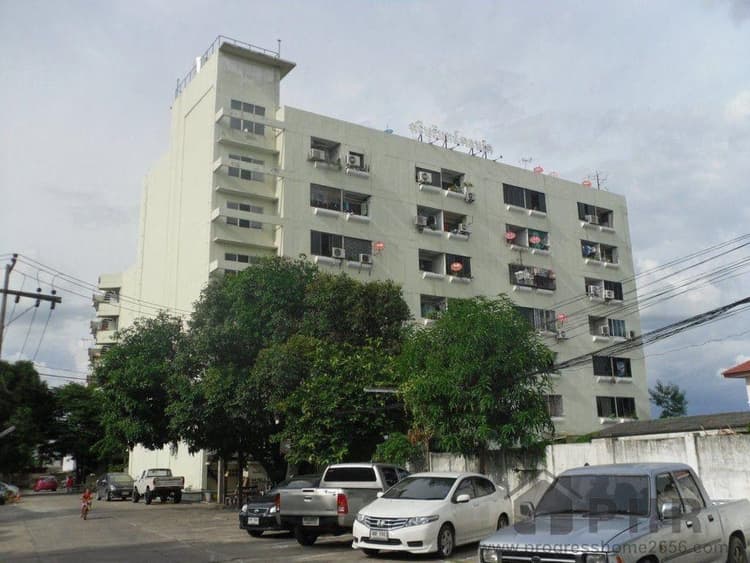 Sriburin Condo main view