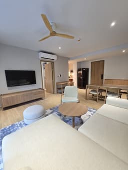 3 Bedroom Condo for sale