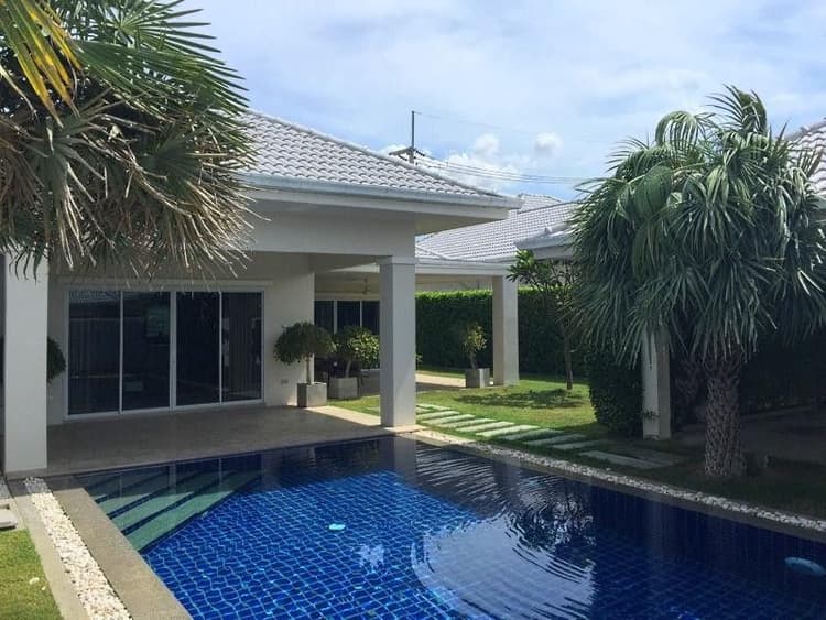 Hua Hin The Gold main view