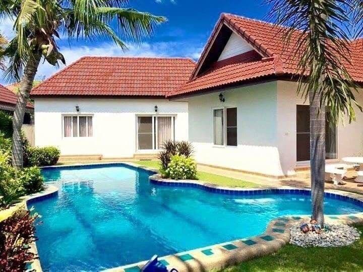 Nirvana pool villa 1 main view