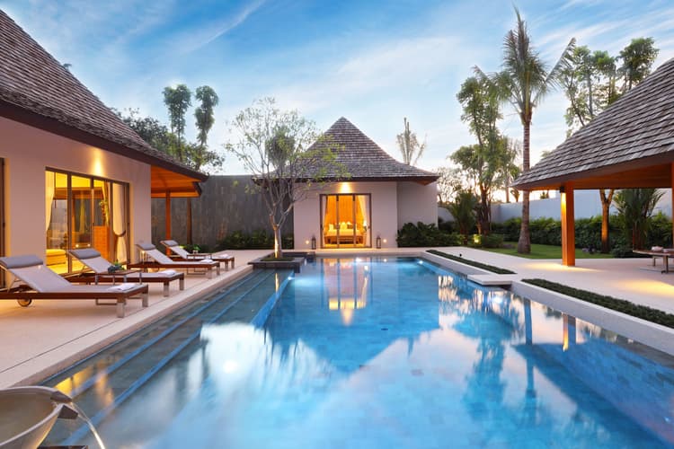 อัญชัน ฮิลล์ main view