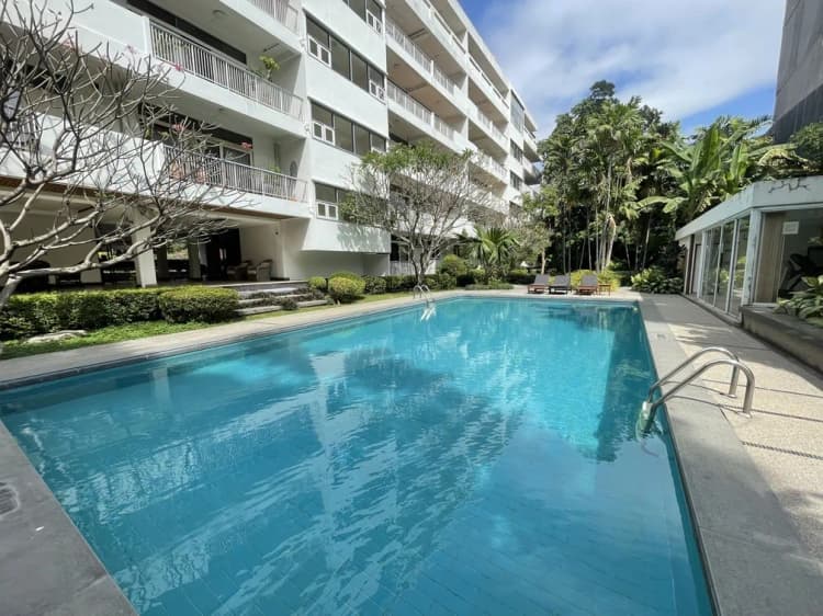 Niti Court main view