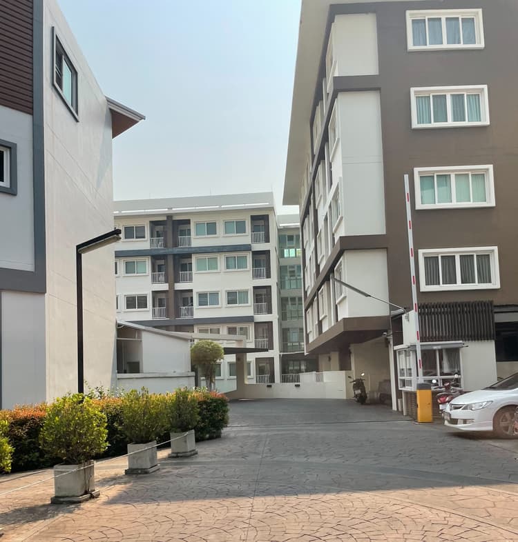 Punna Resident 3 - Chiang Mai main view