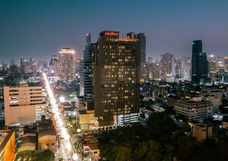 Estella Residences Ekkamai main view