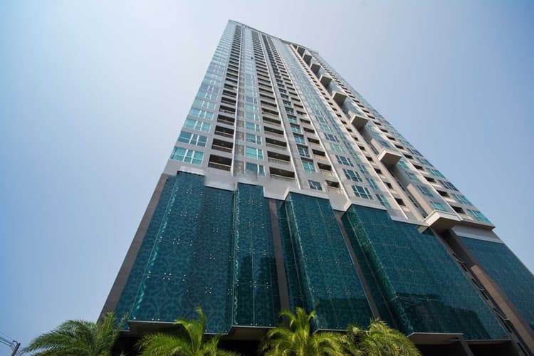 Rhythm Sukhumvit 50 main view