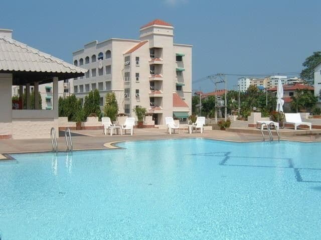 Spanish Place main view