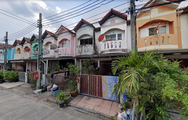 Maruay Villa main view