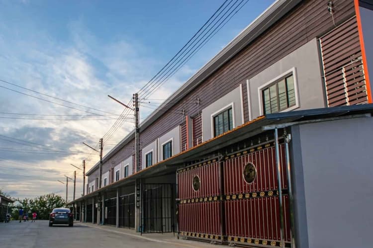 Suanpru Villa main view